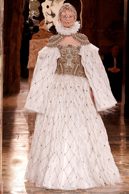 Alexander-McQueen-fall-2013